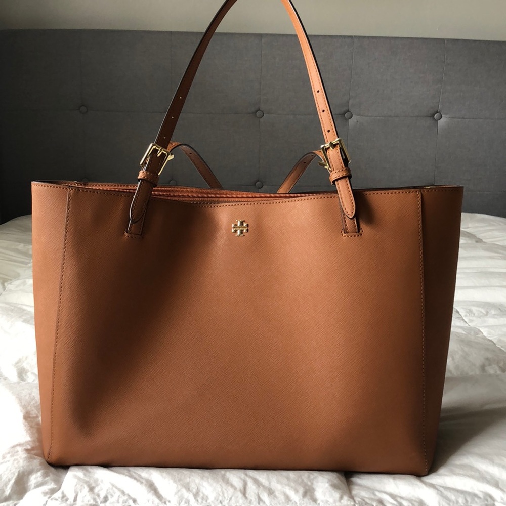 Tory Burch purse